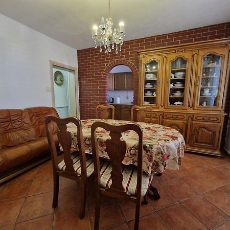 Apartments And Room Suza Senj  Ngoại thất bức ảnh