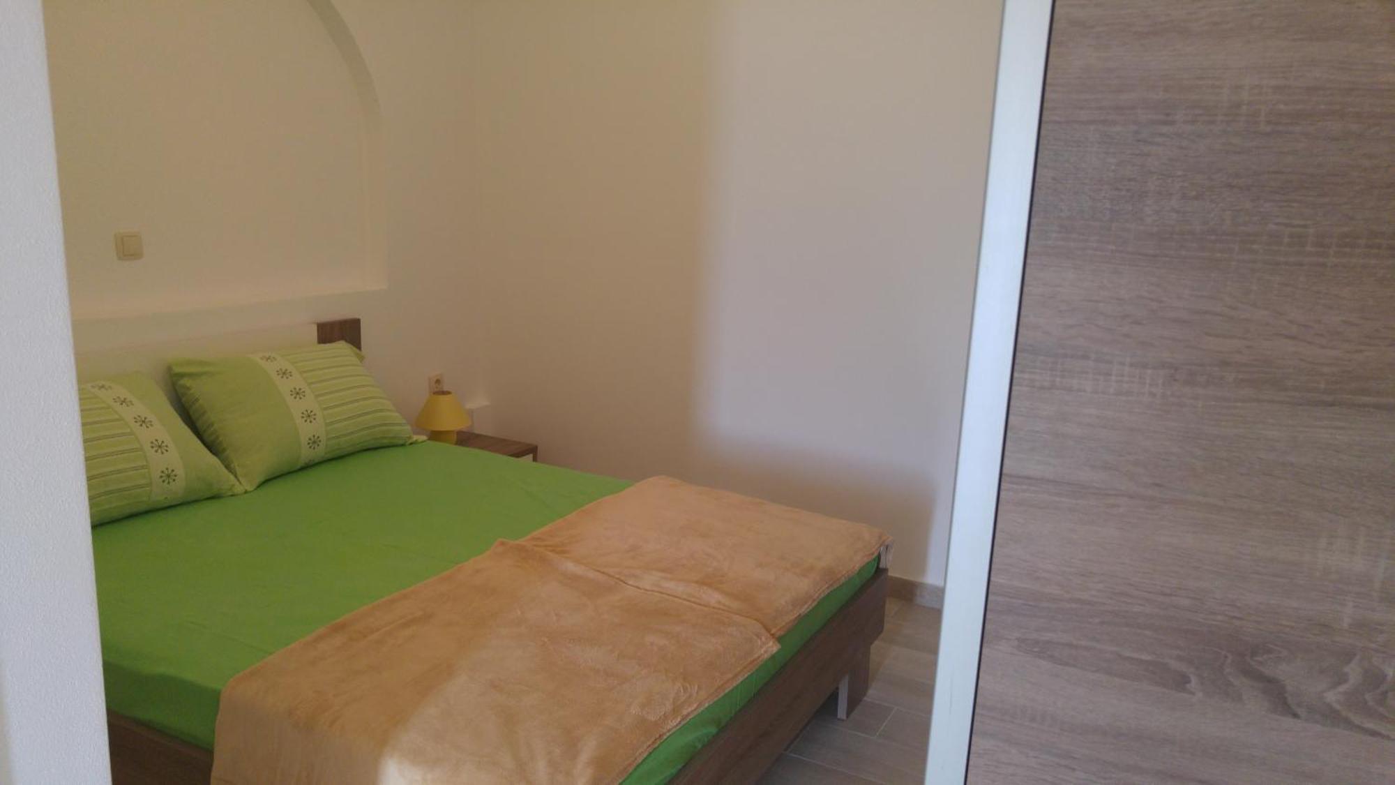 Apartments And Room Suza Senj  Ngoại thất bức ảnh