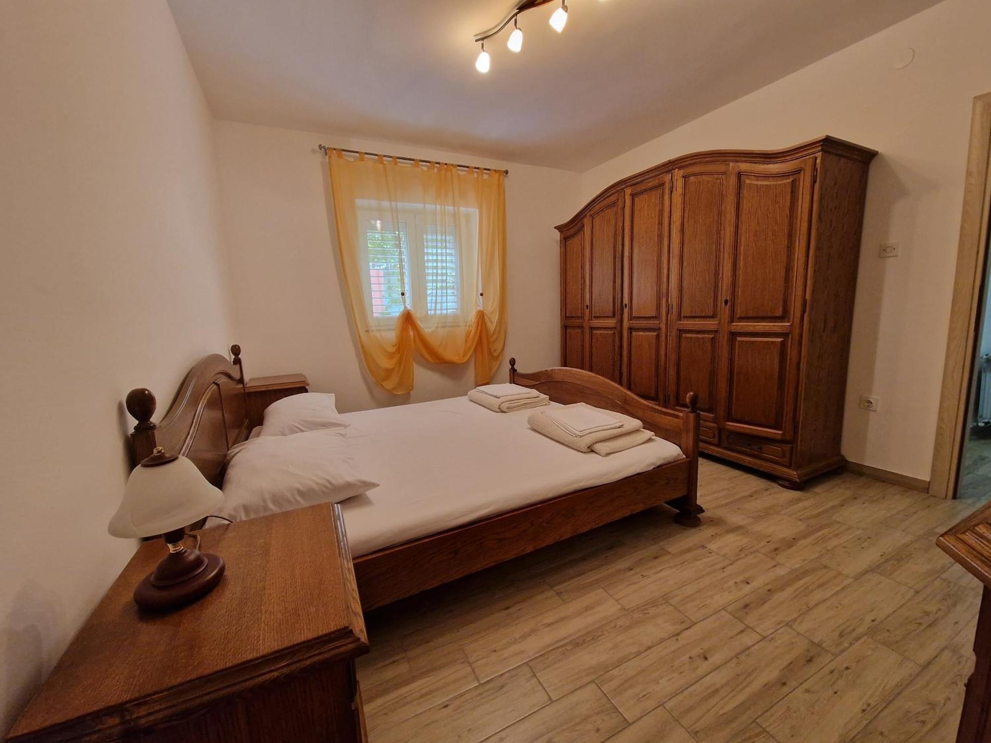 Apartments And Room Suza Senj  Phòng bức ảnh